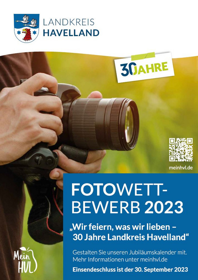 Plakat zum Fotowettbewerb mit der Aufschrift "Wir feiern, was wir lieben - 30 Jahre Landkreis Havelland" - Klick öffnet Bildbetrachter