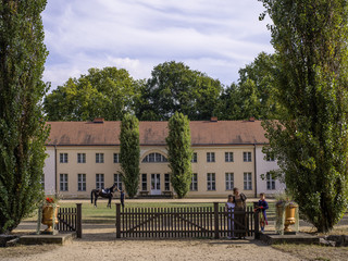 Schloss Paretz ist in diesem Jahr Schauplatz des Aktionstages und bietet unter anderem eine Familienführung an.