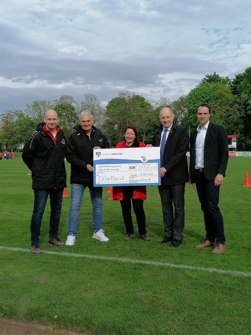 Klick öffnet Artikel; Personengruppe