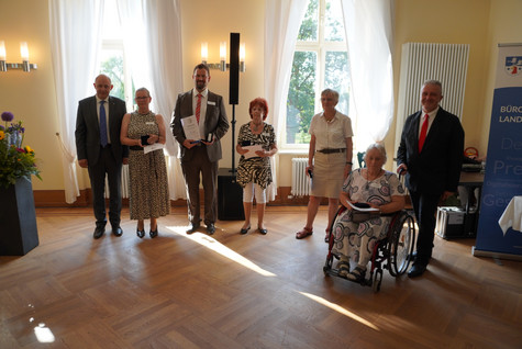 Gruppenbild der ausgezeichneten Kategorie - Klick öffnet Bildbetrachter