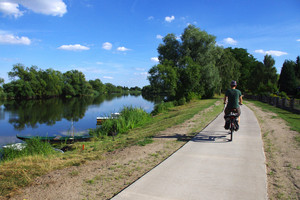 Das Havelland bietet viele Möglichkeiten zum Radfahren in der Natur, zum Beispiel entlang des Havel-Radweges. ©Landkreis Havelland