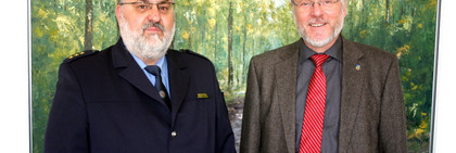 Landrat Dr. Burkhard Schröder verabschiedete <br /> Polizeidirektor Jörg Barthel aus dem Havelland
