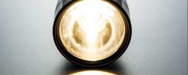 Klick öffnet Datei ; eingeschaltete Taschenlampe