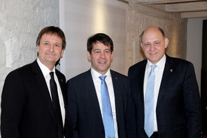 Christian Stein (Vize-Landrat von Potsdam-Mittelmark), Brandenburgs Bürgermeister Steffen Scheller und Landrat Roger Lewandowski