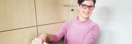 Jana Suck vom Sachbereich Unterhaltsvorschuss bereitet sich auf den Umzug nach Nauen vor, © Landkreis Havelland